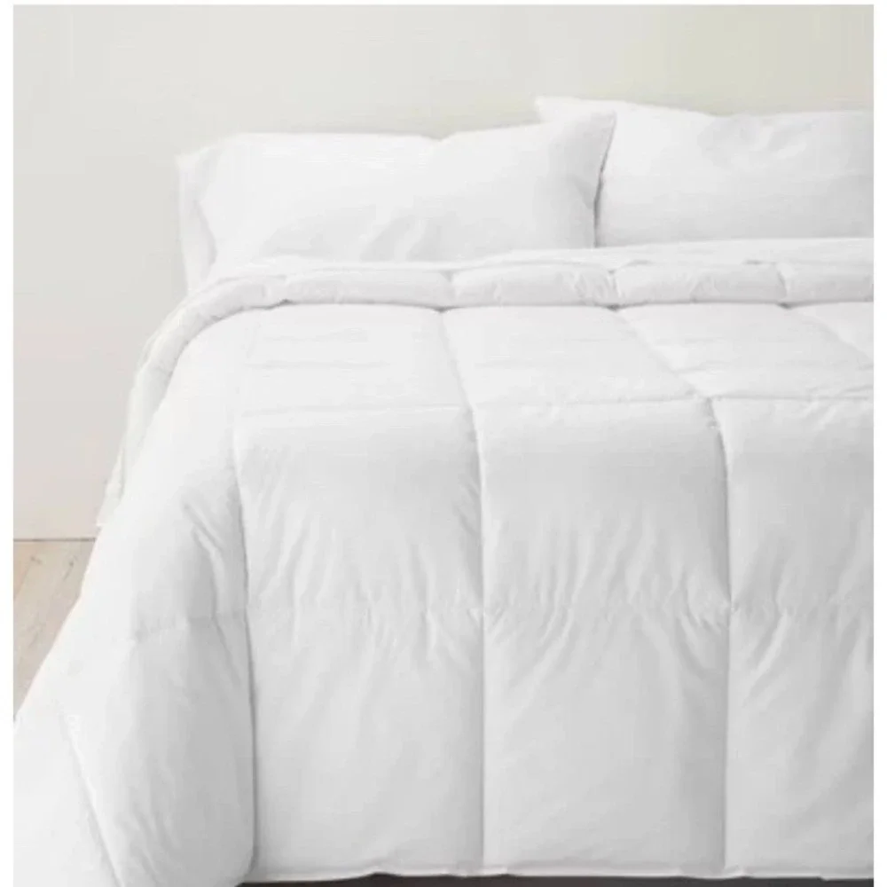 Casaluna Full/Queen All Season Premium Down Alternative Hypoallergenic White